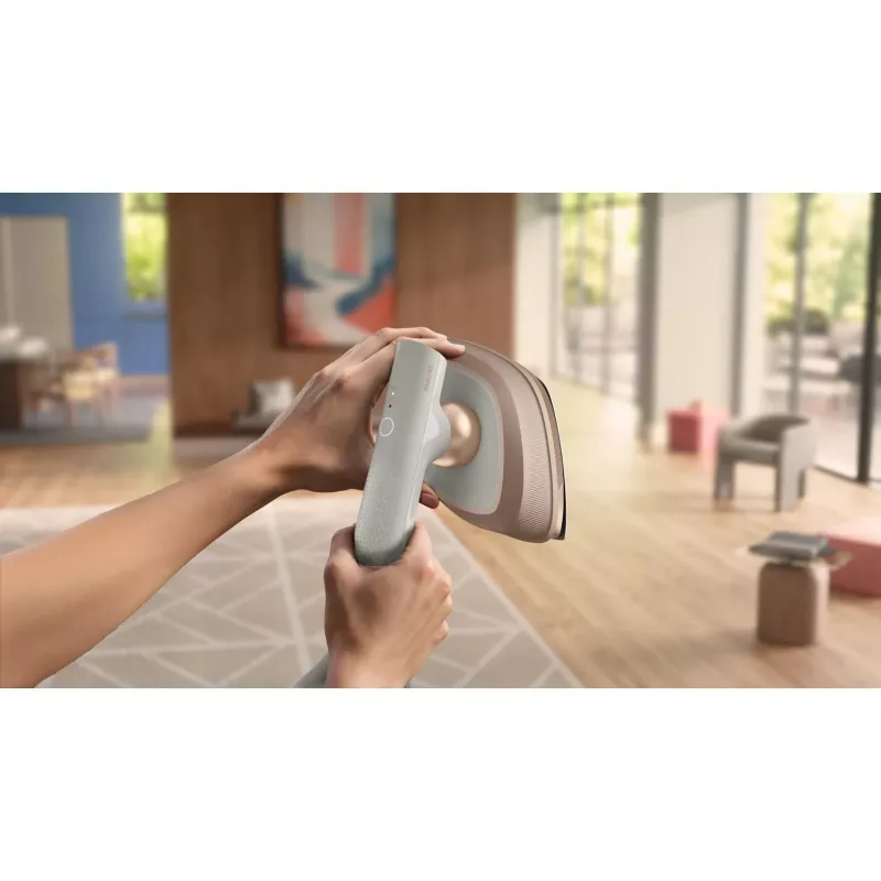 Żelazko parowe Philips GC213/10 1800 W z parowym uderzeniem 90 g/min, przewodem 2,5 m, zawiera StyleMat