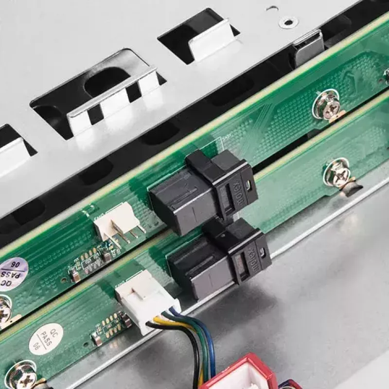Obudowa HDD Silverstone RM22-308 2,5/3,5 cala 10 napędów Czarny Biały