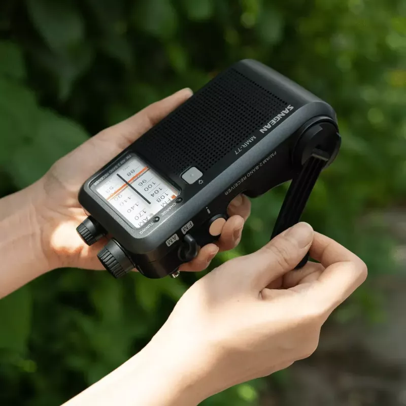 Radio przenośne Sangean MMR-77 Analogowe AM FM Czarne 3,5 mm Słuchawki