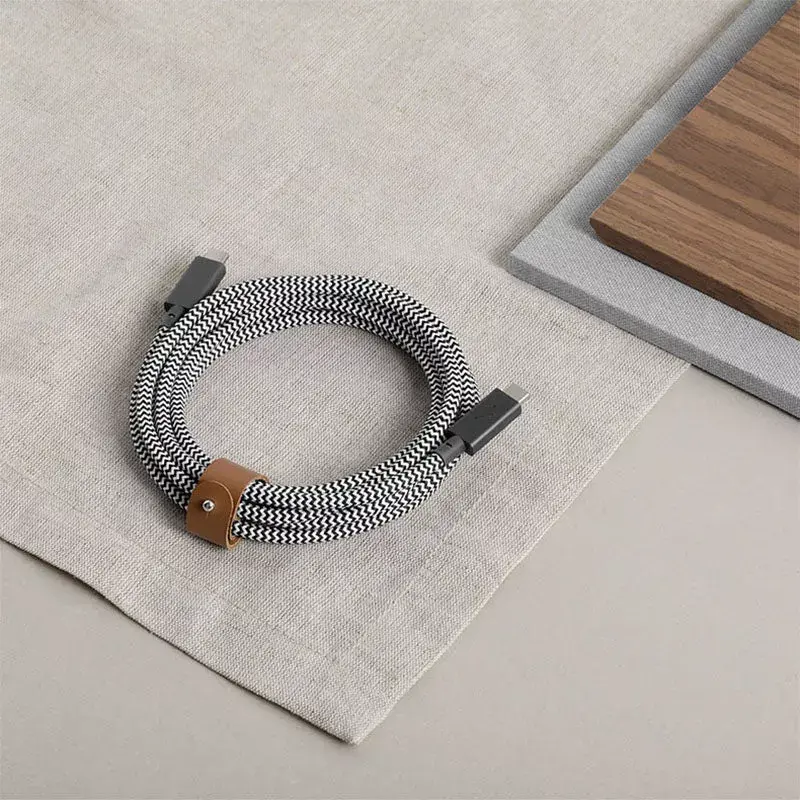 Native Union Belt Cable Pro USB-C do USB-C, 2,4 m, wyświetlacz LED, Rose