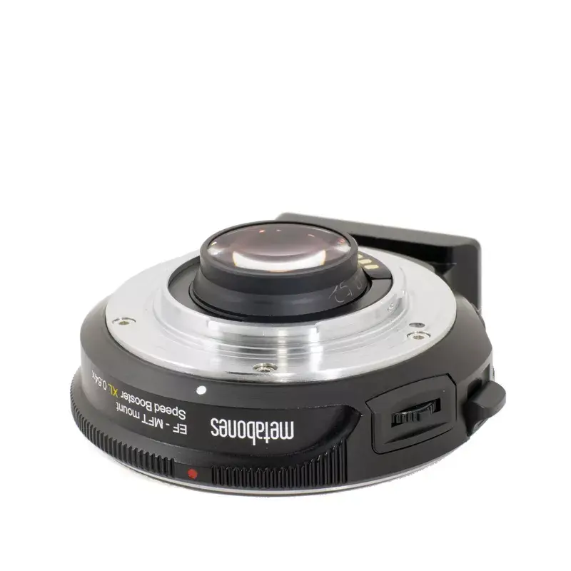 Adapter do obiektywu Metabones MB_SPEF-M43-BT3