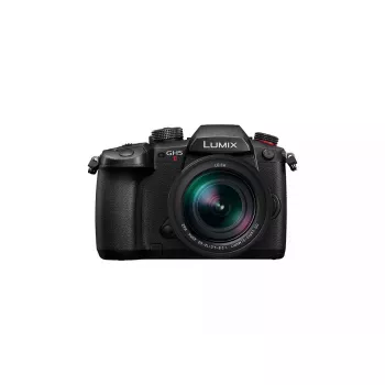 Zestaw aparatu SLR Panasonic Lumix GH5M2 20,33 MP Live MOS 4K Ultra HD