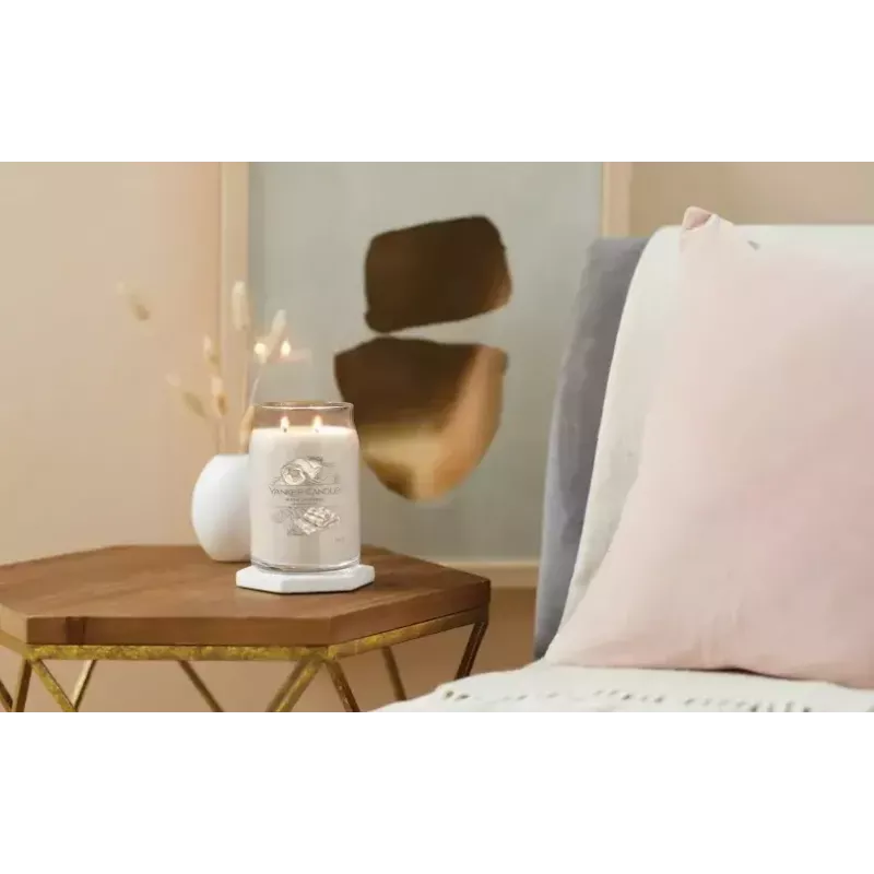 Yankee Candle Signature Warm Cashmere duża świeca w słoiku, 567 g