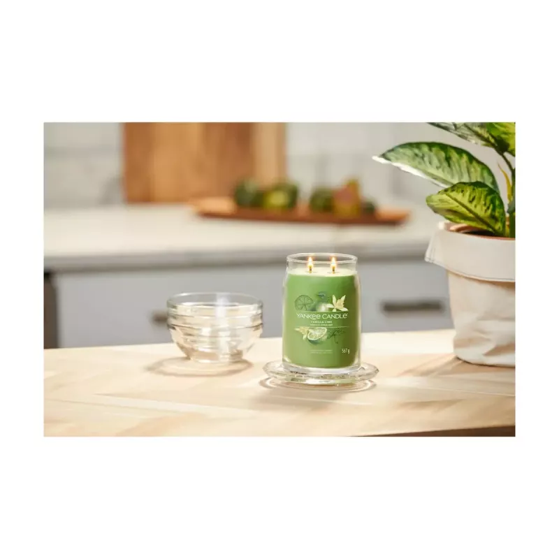 Wax Candle Yankee Candle Signature Lime Vanilla zielony 1 pc 157mm 9.3cm 567g
