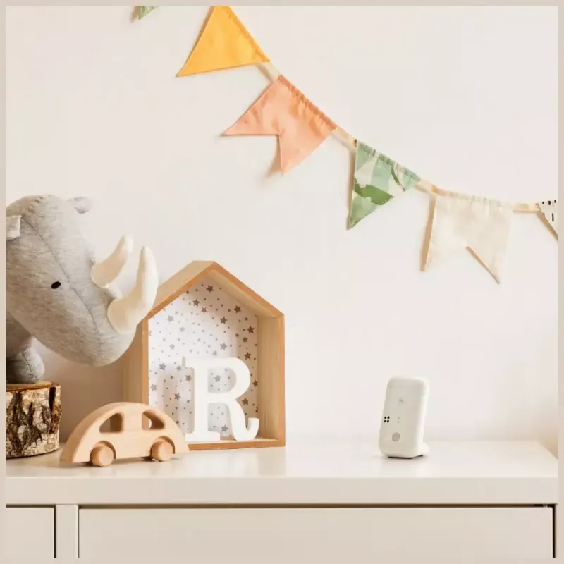 Baby monitor MOTOROLA PIP15 Twin Audio z zasięgiem 120 m, zestaw dwóch nausznych urządzeń audio