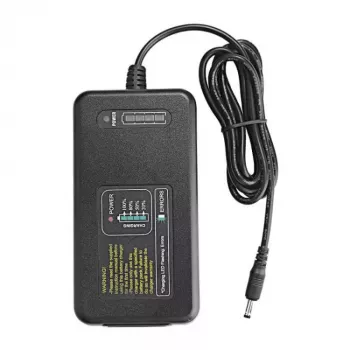 Godox C400P Ładowarka akumulatorowa DC do akumulatora lampy błyskowej, czarna