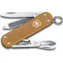 Nóż kieszonkowy Victorinox Classic SD Alox Wet Sand V-0.62 21.255G — wielofunkcyjne narzędzie szwajcarskie, małe ostrze, pilnik do paznokci, nożyczki