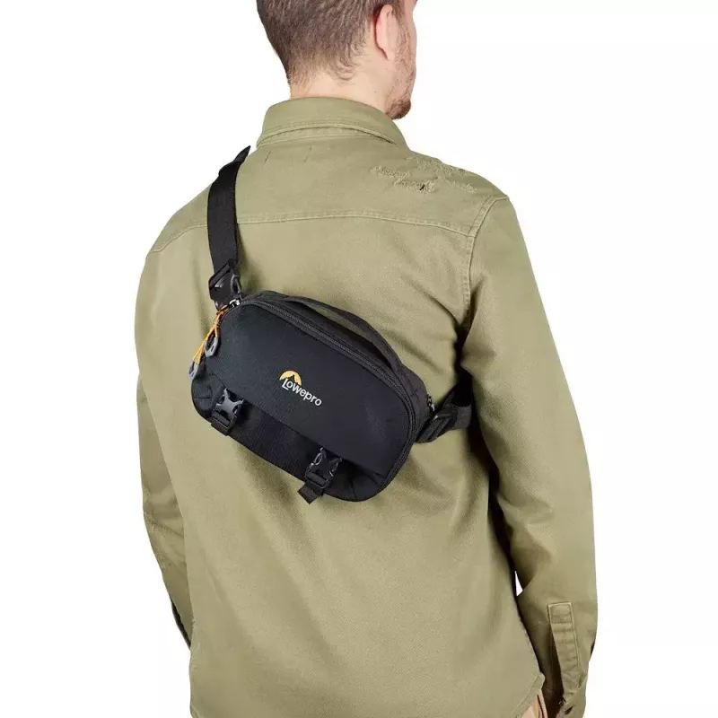 Torba na ramię Lowepro Trekker Lite HP 100 Czarna