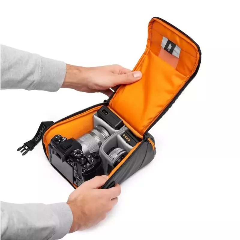 Kompaktowy futerał Lowepro GearUp Creator Box M II Czarno-szary