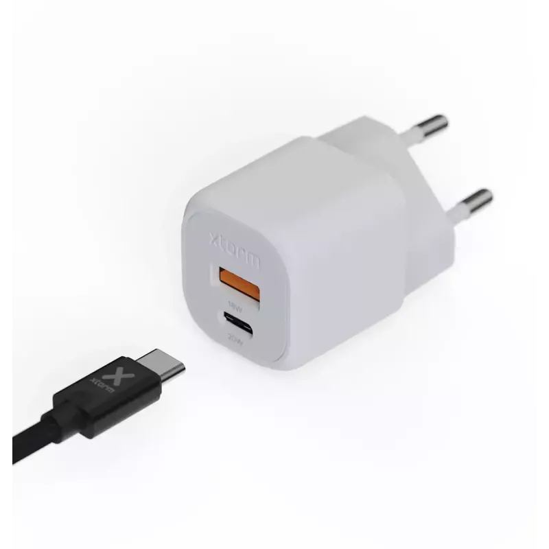 Ładowarka ścienna Xtorm 20W GaN² Ultra — 20 W, USB-C, do użytku wewnętrznego, biała