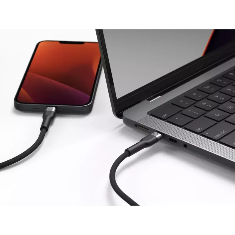 Kabel USB-C na Lightning LINQ byELEMENTS 2m z certyfikatem MFi czarny