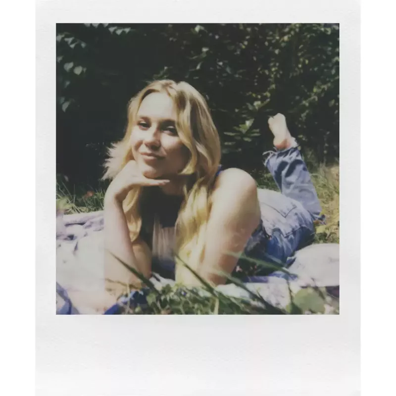 Aparat natychmiastowy POLAROID Now Gen 3 Coral 9156 — analogowy aparat do zdjęć natychmiastowych, kolor Coral