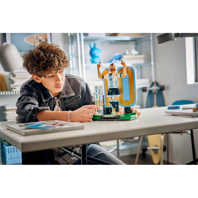 LEGO Editions Sports 43015 Lionel Messi — legenda futbolu