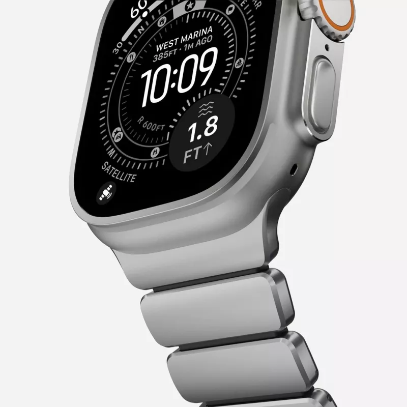 NOMAD Stratos Band - bransoleta tytanowa do Apple Watch 49mm z FKM (tytan naturalny, czarny FKM)