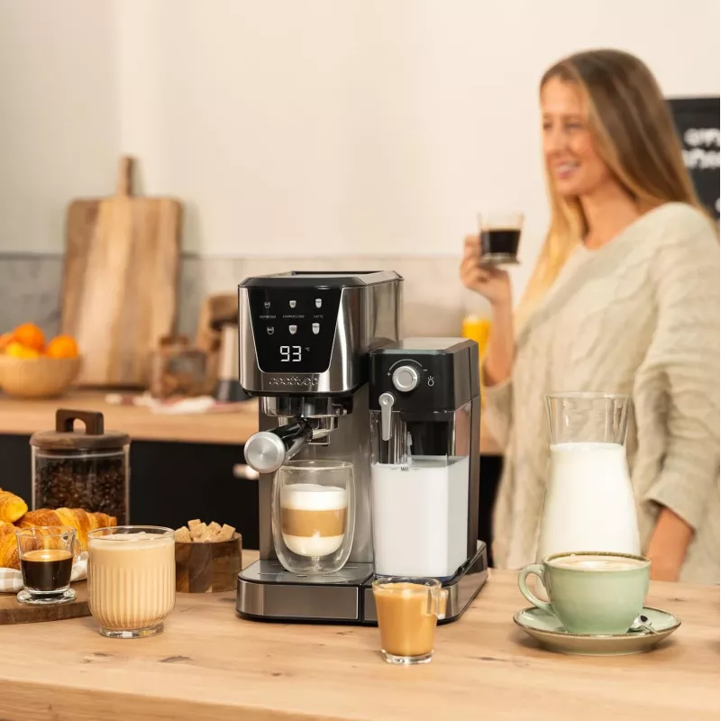 Ekspres do kawy Cecotec | Power Espresso 20 Cream | Ciśnienie pompy 20 bar | Wbudowany spieniacz do mleka | Półautomatyczny | 1350 W