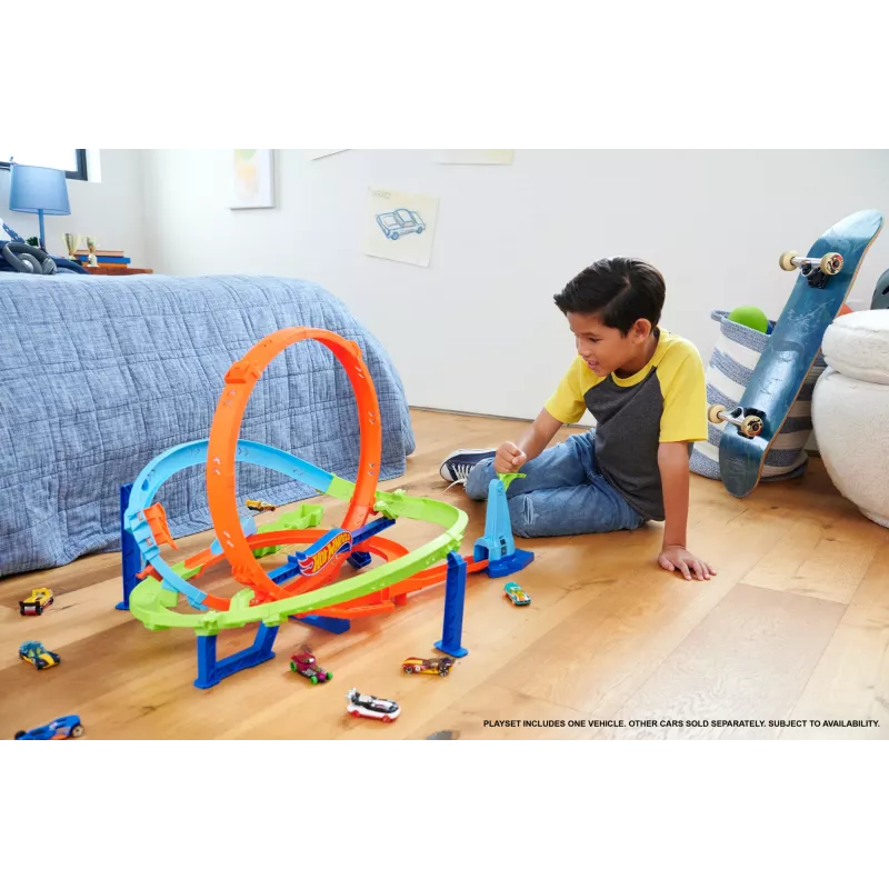 Hot Wheels Action Loop Cyclone Challenge Track Set z samochodzikiem w skali 1:64, łatwe przechowywanie