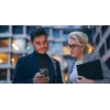 Cellularline Nebit – TWS Translator NEBIT TWS earbuds z funkcją tłumaczenia w czasie rzeczywistym. Eleganckie i inteligentne, zaprojektowane, aby przełamywać bariery językowe i wspierać natychmiastową komunikację oraz transkrypcję.