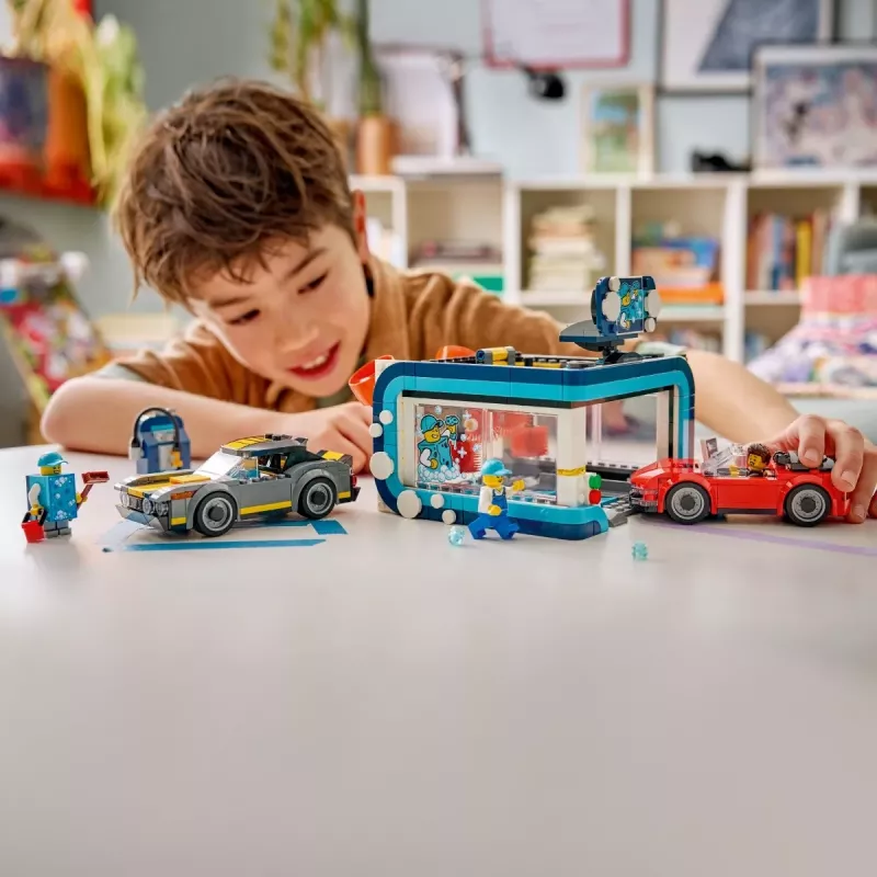 LEGO City 60497 Myjnia samochodowa (583 elem.)