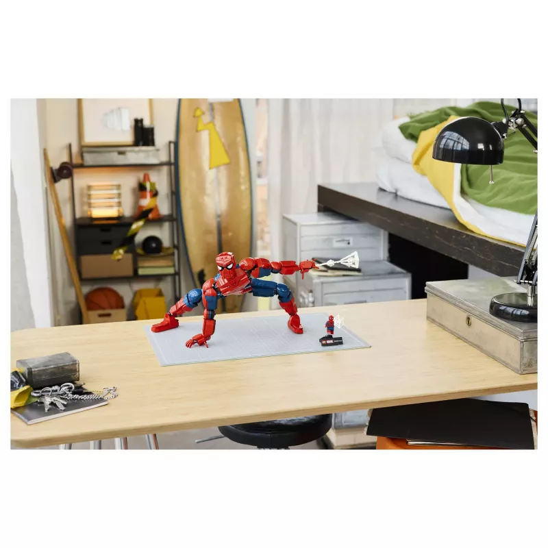 LEGO Marvel 76346 Figurka bohatera Spider-Mana (813 elem.)