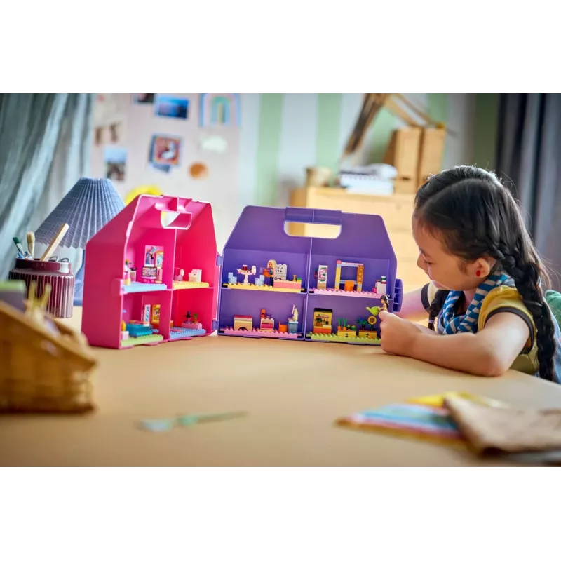 LEGO Friends 42697 Kreatywna walizka z domkiem dla lalek (355 elem.)