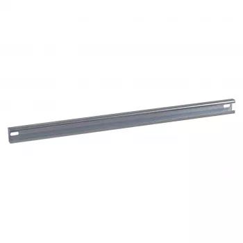 EFB Elektronik C-Profile do montażu 19-calowego, 483 x 30 x 15mm, szerokość szczeliny 16mm, 2 otwory montażowe