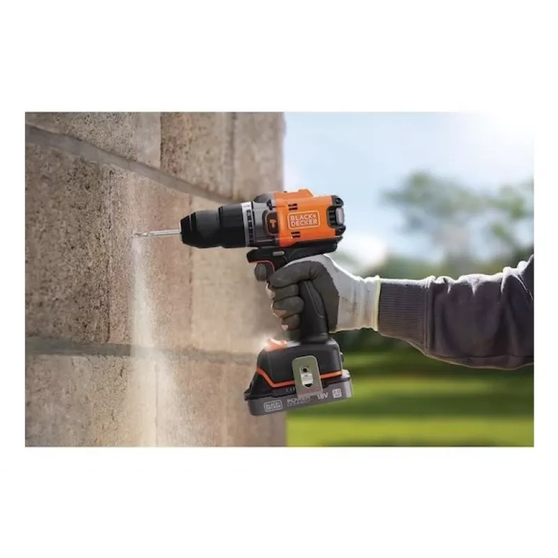 Black & Decker BLD683XN-XJ Wiertarka udarowa przewodowa 680W 13mm Uchwyt kluczykowy 0-3000 RPM Czarno-pomarańczowa