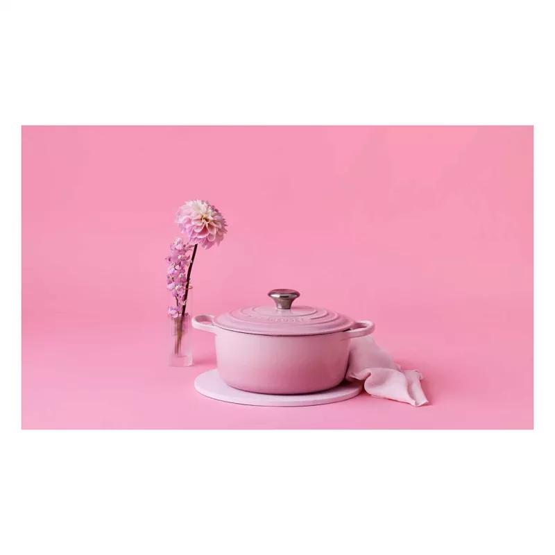 Le Creuset Signature Cast Iron Round Casserole 20 cm Shell Pink