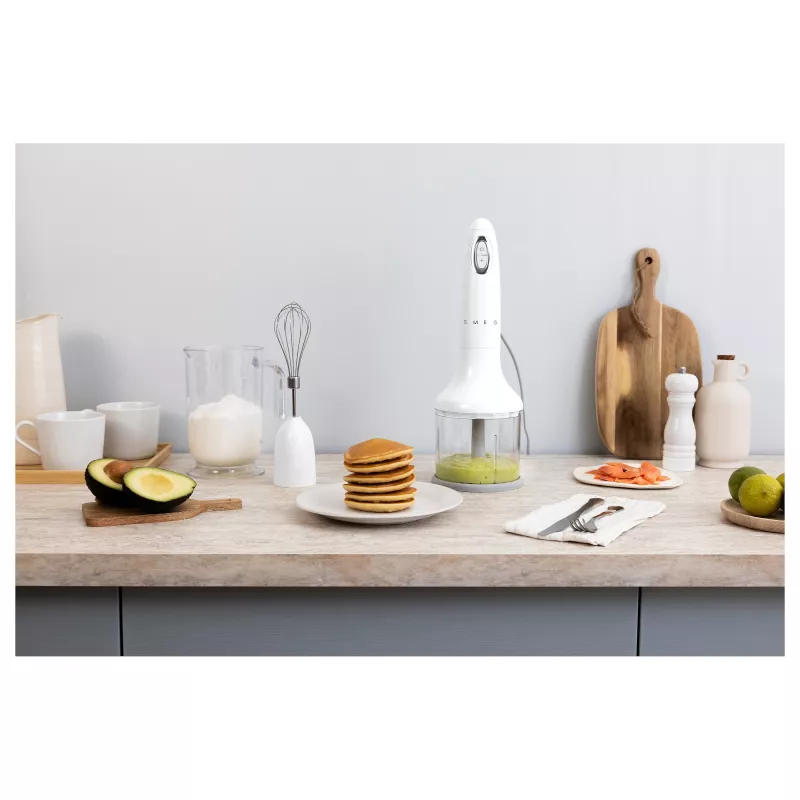 SMEG HBF03WHEU Blender ręczny, 700W, ramię ze stali nierdzewnej, biały