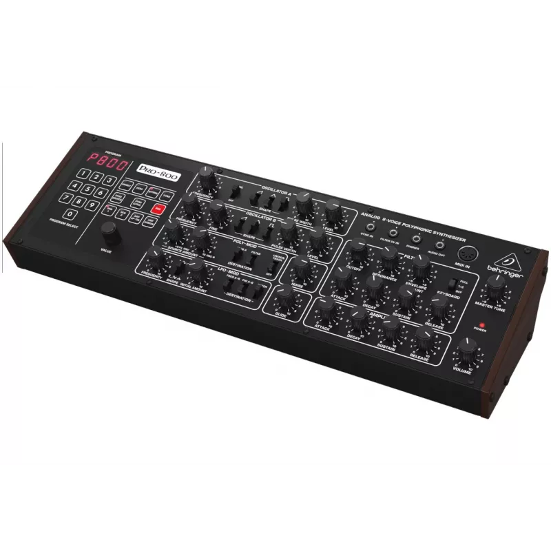Behringer PRO-800 Analogue Synthesizer - 8-głosowy moduł desktopowy z 16 VCO, arpeggiatorem i Poly Chain