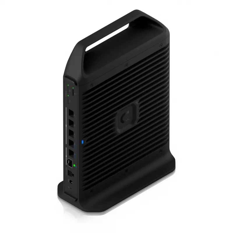 Ubiquiti UCG-Industrial Gateway i kontroler 1/2.5/10 Gbps