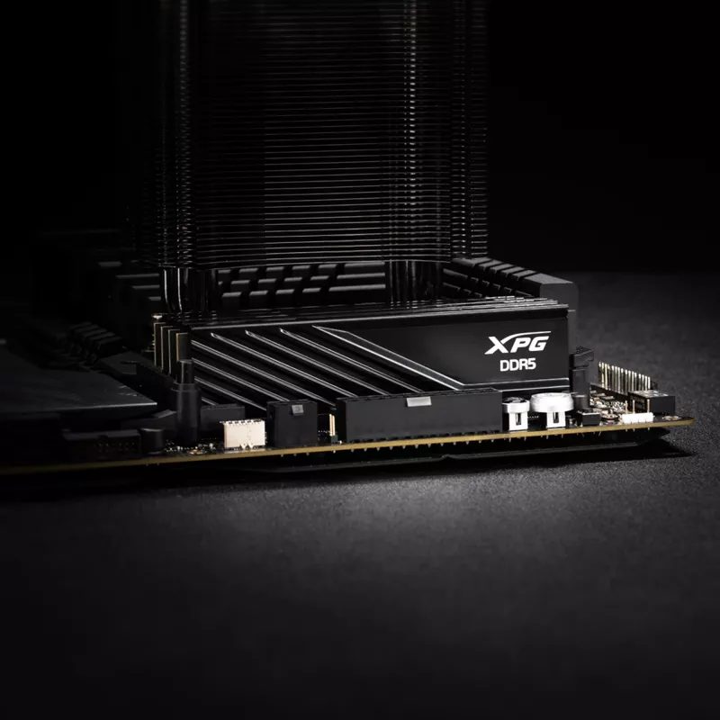 ADATA XPG Lancer Blade 32 GB (2x 16 GB) DDR5-6000 CL48 Biały Zestaw Pamięci Do Komputera Stacjonarnego AX5U6000C4816G-DTLABWH
