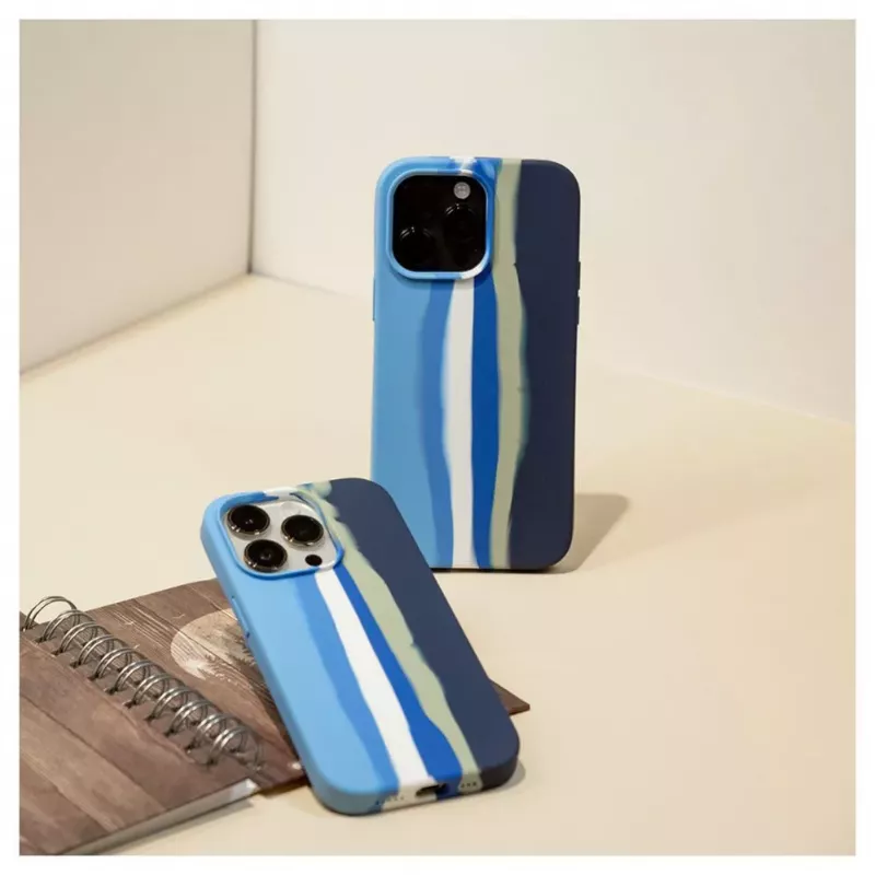 Evelatus Apple iPhone 13 Pro Silikonowe Etui Wielokolorowy Niebieski