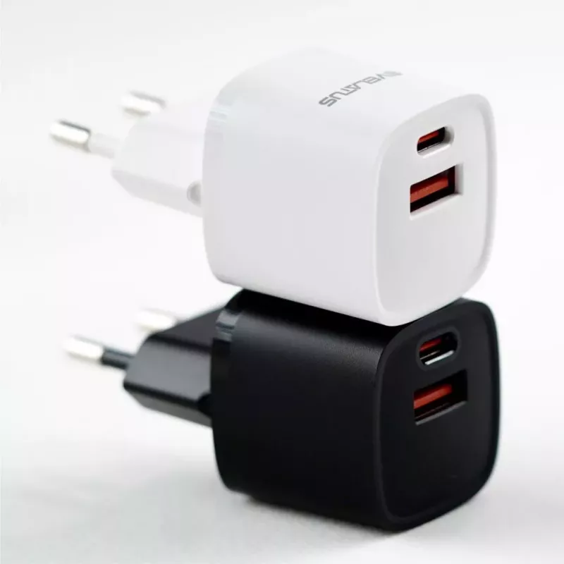 Evelatus USB-A i USB-C 30W Max EU Ładowarka Biała
