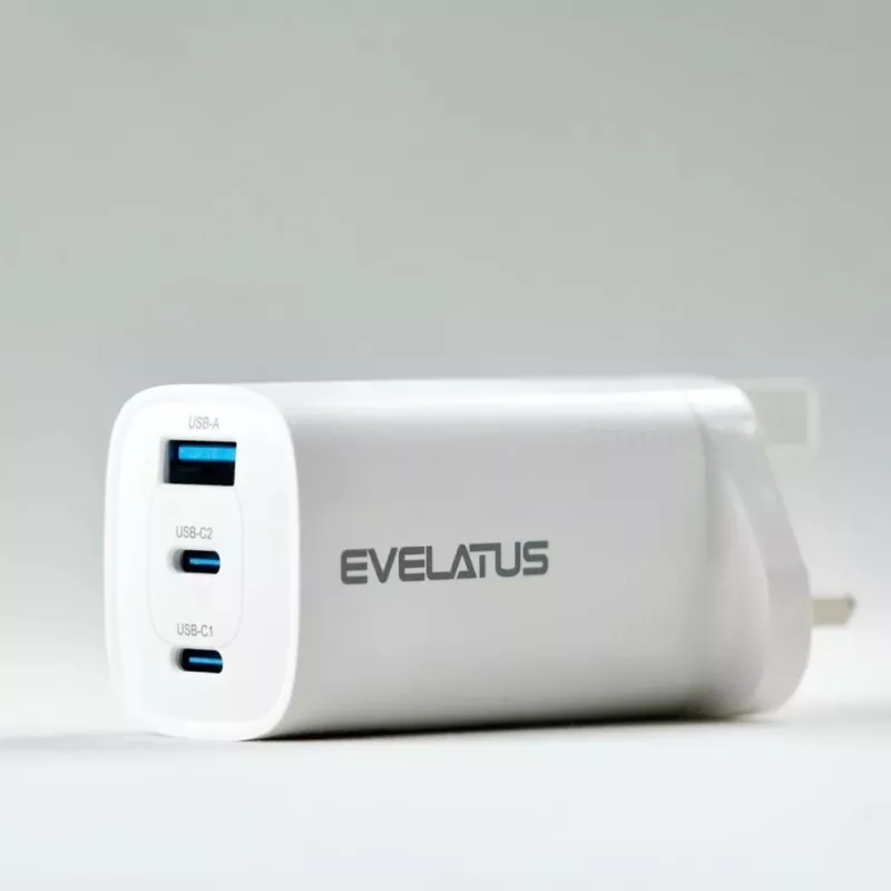 Evelatus 65W Max Fast Charger UK USB-C1/USB-C1/USB-A White