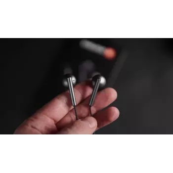 Słuchawki douszne Evelatus Crystal Clear Audio z wtykiem 3,5 mm i mikrofonem CCA-3.5BL Czarny