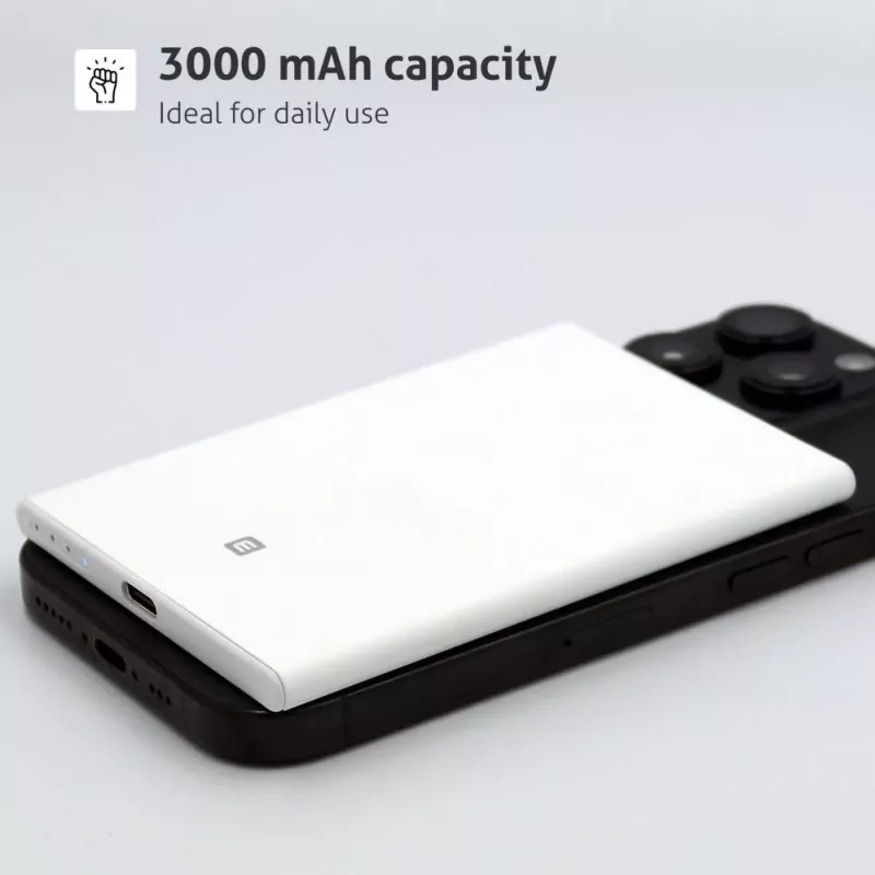 Evelatus 3000mAh Power Bank Super Slim z ładowaniem bezprzewodowym EVEP03PBSSW Biały
