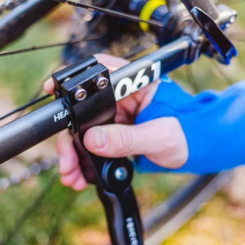 Forever Outdoor Bikes Kickstand - Aluminiowa stopka boczna do rowerów 24-29 cali, czarna