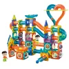 LEAN TOYS Zestaw magnetycznych klocków z torem do kulek i zjeżdżalnią, kolorowy, 188 szt.