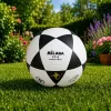 Piłka treningowa LEAN TOYS na trawę Czarno-biała Milasa 22cm Rozmiar 5