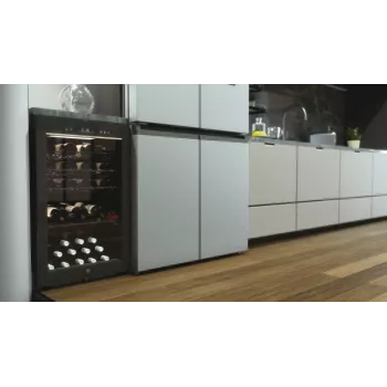Haier HWS49GAE Wine Bank 50 Serie 3 Kompresorowa Chłodziarka do Wina Wolnostojąca Czarna 49 Butelek