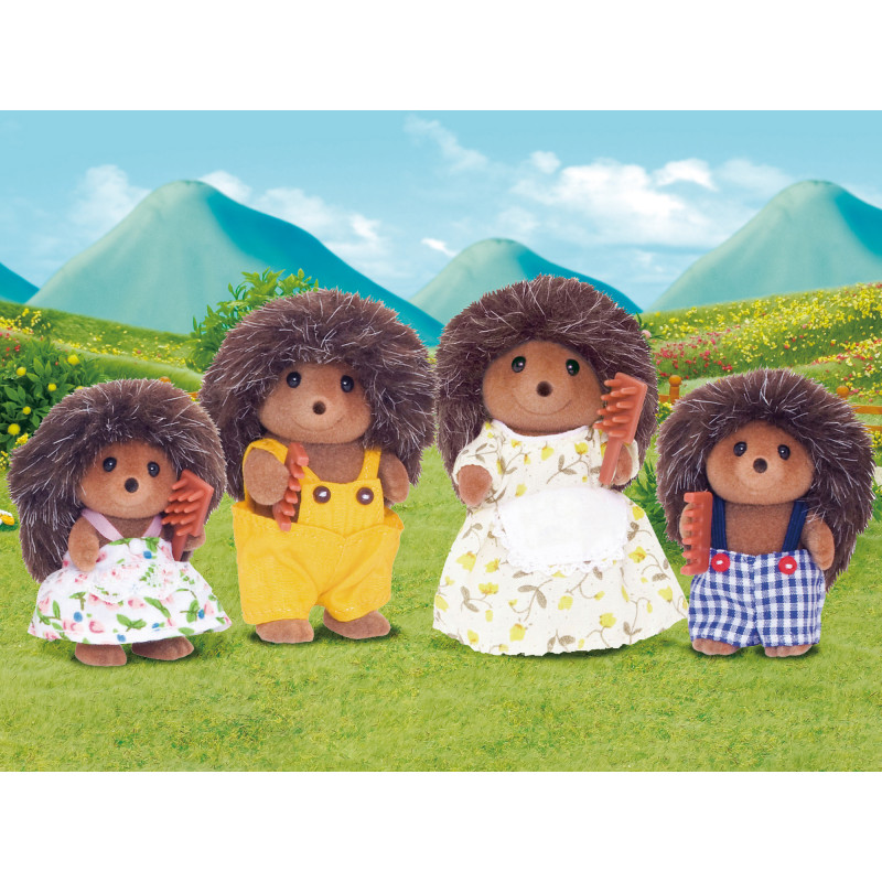 KAISER ELEKTRO Sylvanian Families Rodzina Jeży z Stachel - Kolekcjonerski zestaw figurek zwierząt z meszkiem, 4 figurki z grzebieniem, wiek 3+