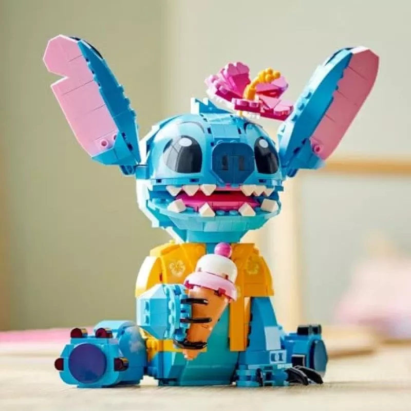 LEGO | Disney Stitch Zestaw do budowania dla dzieci z lodami w rożku 43249
