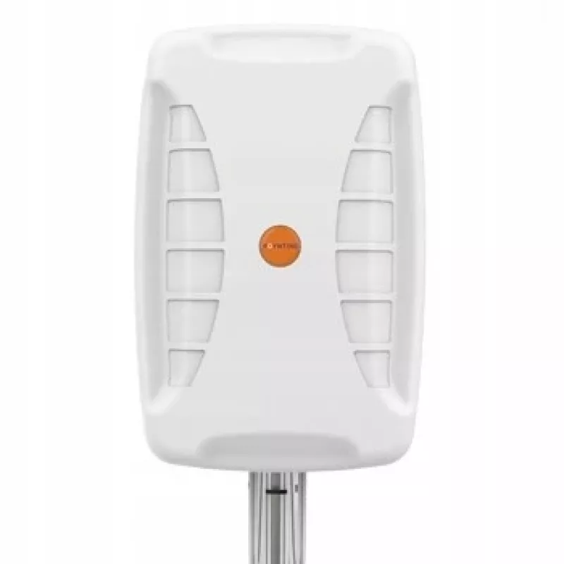 Antena sieciowa Poynting XPOL-24 SMA, dwuzakresowa 0,617–0,96 i 1,71–4,2 GHz, zysk 11 dBi, 50 Ω, SMA męskie