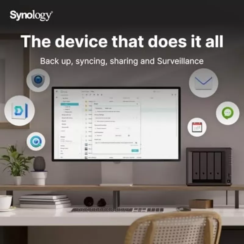 Synology DiskStation DS925+ NAS/serwer pamięci masowej Ryzen Embedded V1500B 4 GB DDR4 0 TB Czarny