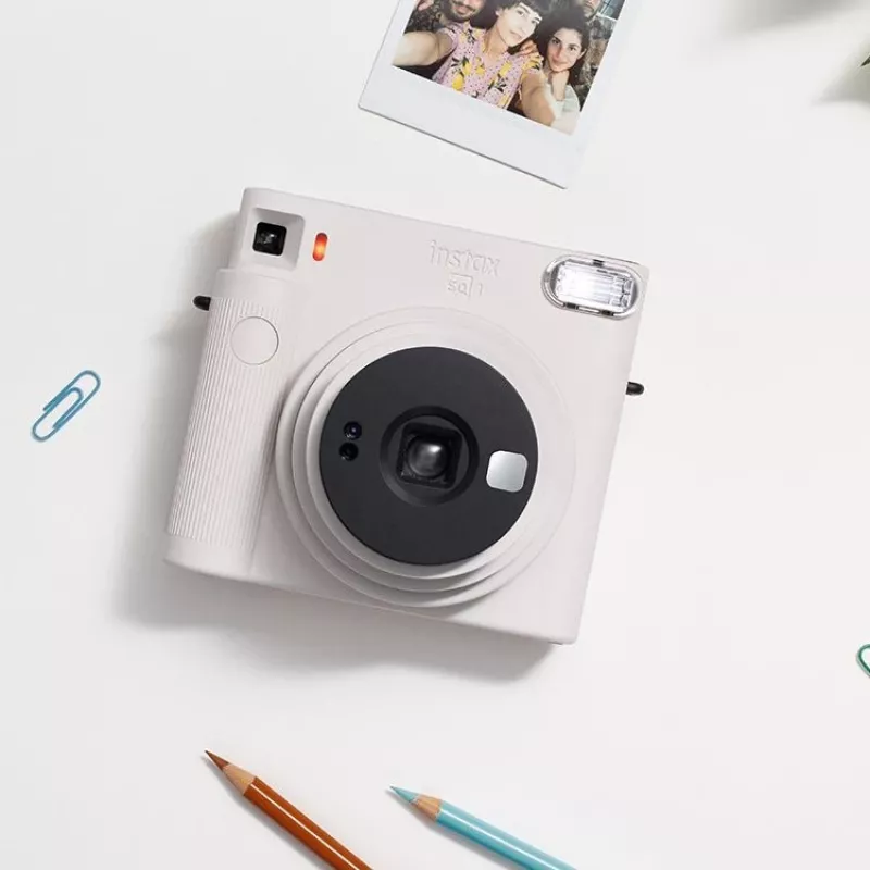 Fujifilm Instax Square SQ1 62 x 62 mm Biały