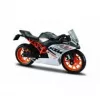 Odlewany ciśnieniowo model motocykla Maisto KTM RC390 w skali 1:18 z podstawką ekspozycyjną