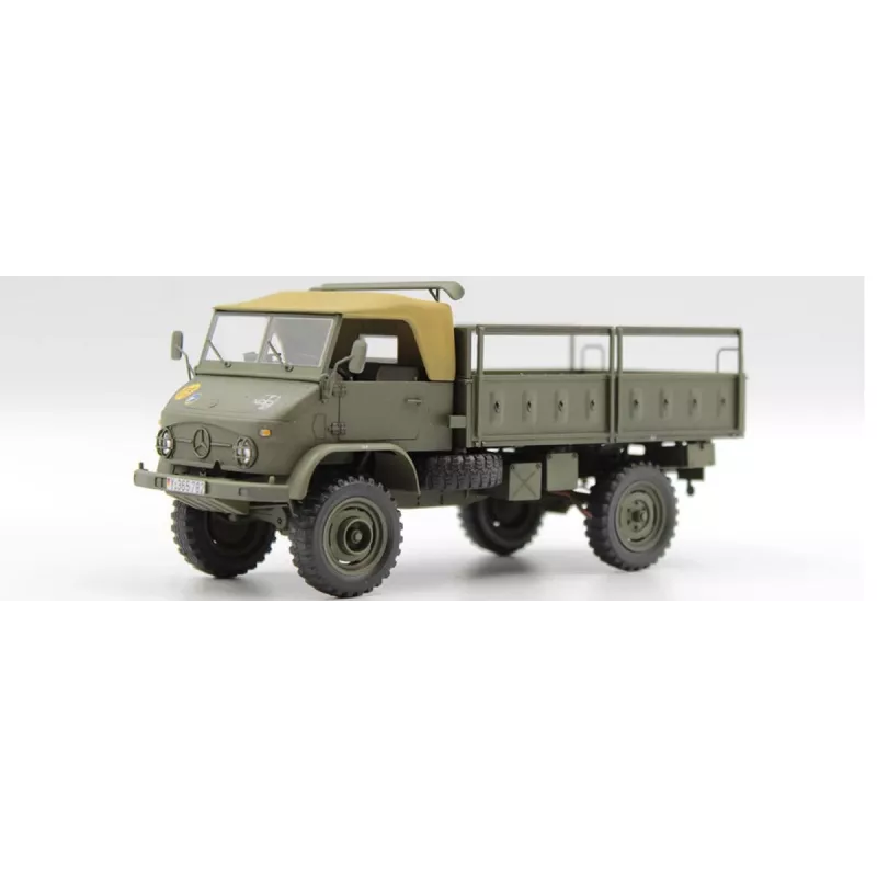 Plastikowy model pojazdu UNIMOG 404 S 1/35