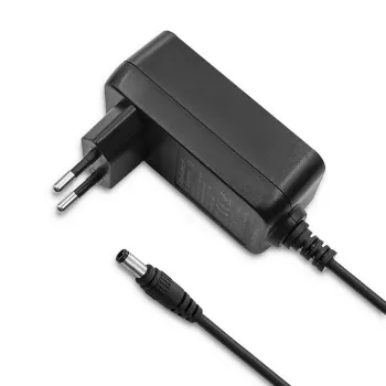 Qoltec Zasilacz sieciowy 30W 15V 2A 5.5x2.5mm Czarny