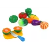 LEAN TOYS Warzywa na rzepy w koszyku – 8-elementowy zestaw do zabawy z talerzykiem i nożykiem