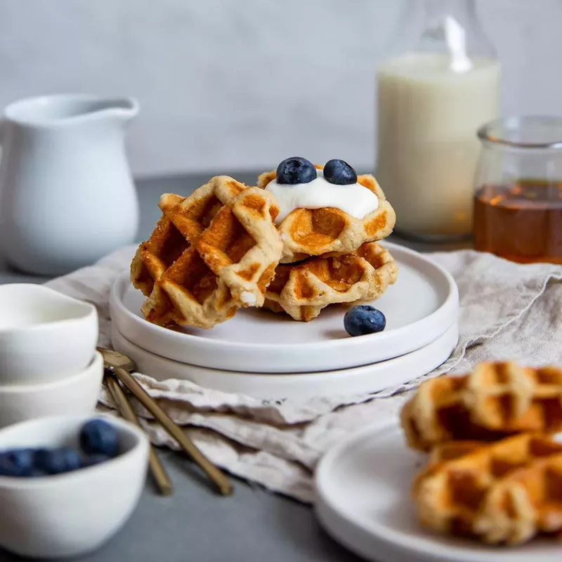 Gastroback 42449 Waffle Maker Advanced Control Black Edition